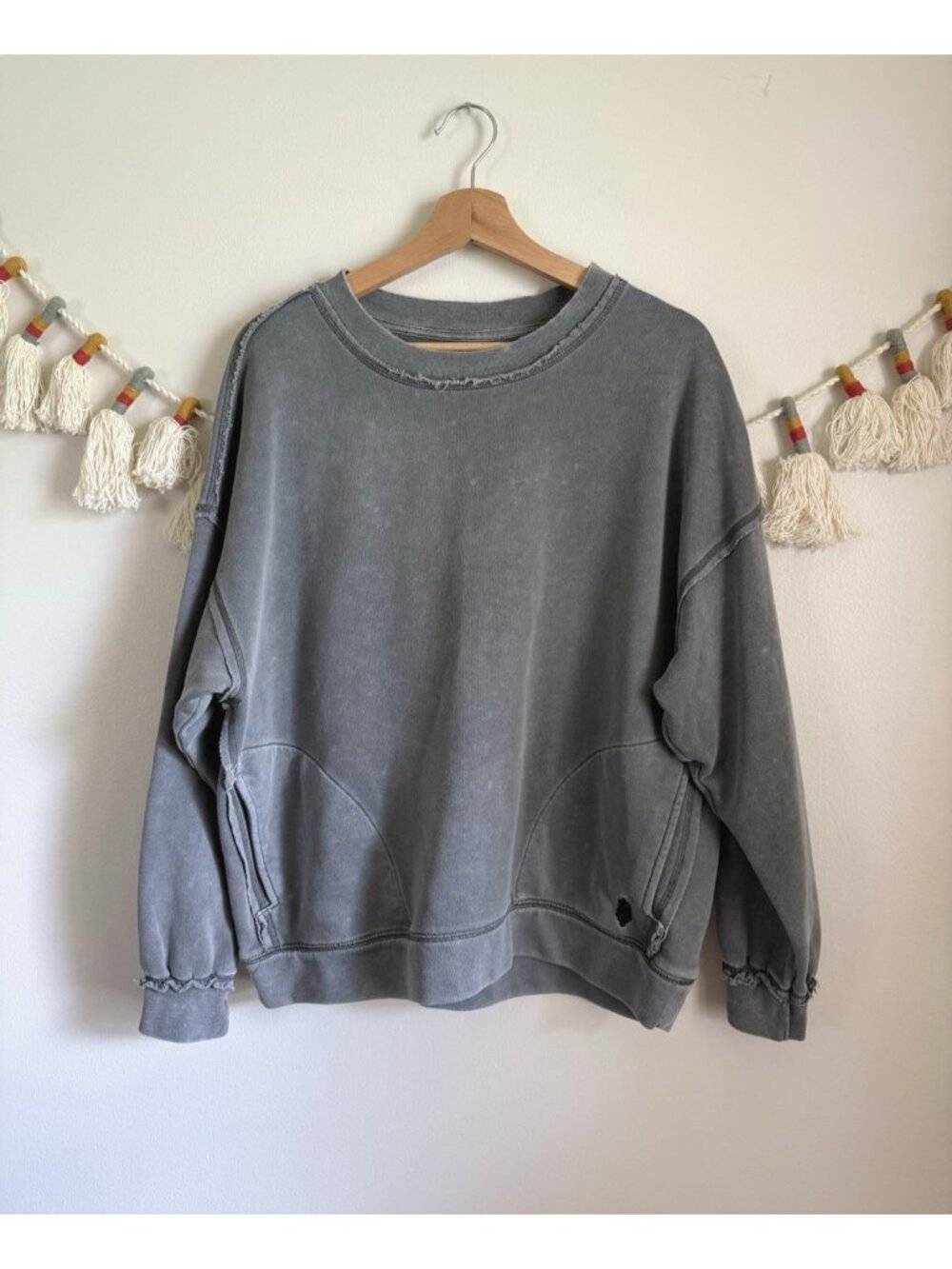 Free People Movement Metro Crewneck Relaxed Pullover Sweatshirt Gray Slouchy S